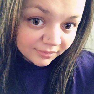 Meet your Posher, Traci